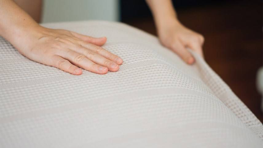 Cleaning mattress